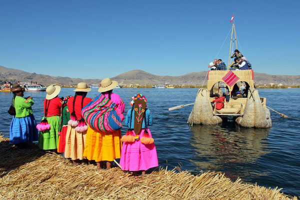 Islas Flotantes de los Uros - Puno