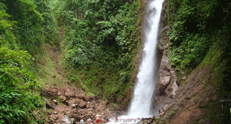 Junín - La Merced - Catarata el Tirol